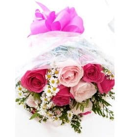 thumb-buque-12-rosas-com-aster-em-tons-cor-de-rosa-0